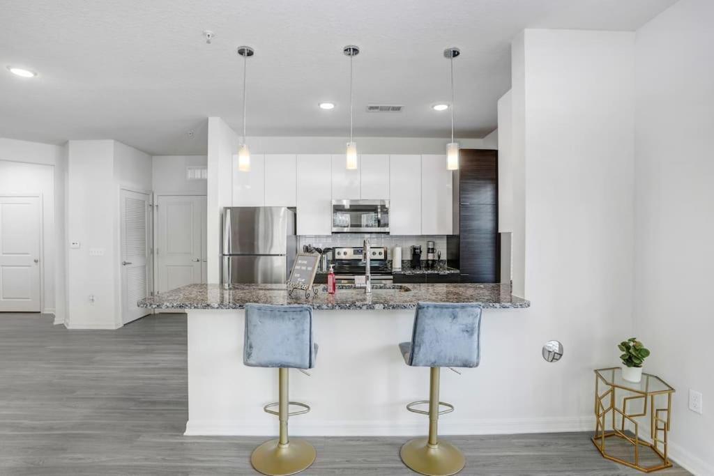 2-Bedroom Eccentric Oasis Tampa Extérieur photo