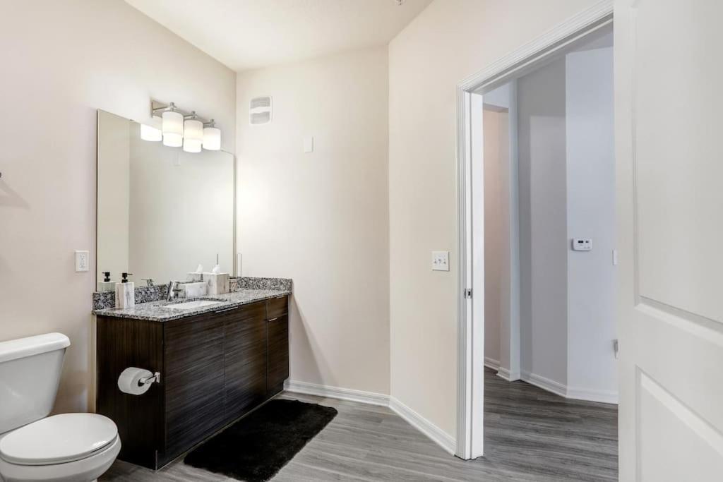 2-Bedroom Eccentric Oasis Tampa Extérieur photo